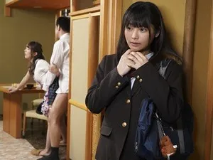 Con chim nhỏ mới lớn cướp chồng của mẹ